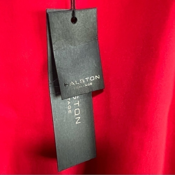 Halston Heritage
Bateau Neckline Knee-Length Dress in Scarlet Red, New with Tags - Picture 4 of 6